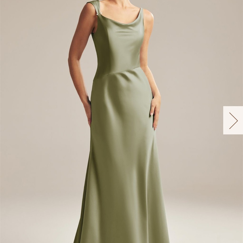 Classy bridesmaid/ wedding guest dress